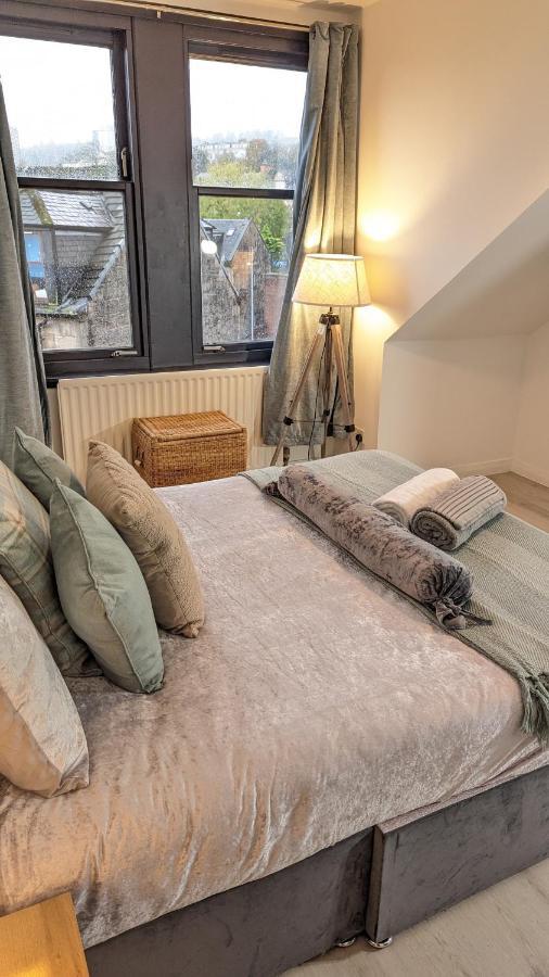 Lovely 2 Bedroom Apartment In Central Location Greenock Zewnętrze zdjęcie
